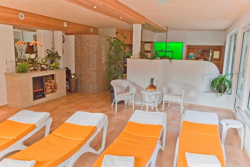 Ferienhotel Muehlleithen Клингенталь Экстерьер фото